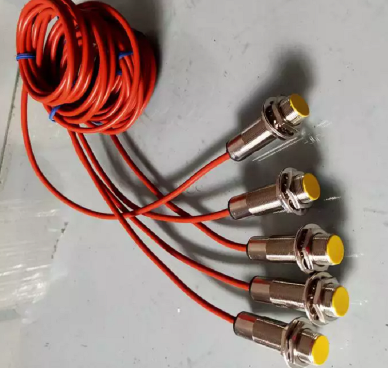 凱基特耐高溫接近開關ZY-30D2-M10K;DC36V傳感器